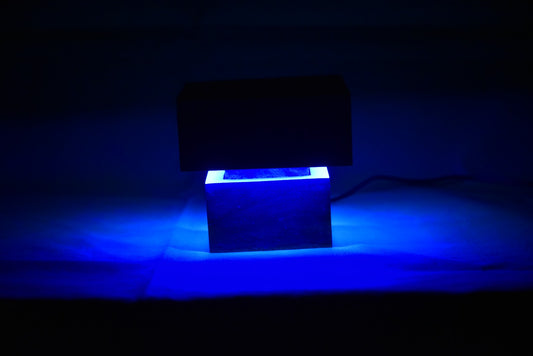 ✨ Modern Magnetic Floating LED Lamp – Futuristic Desk & Home Décor