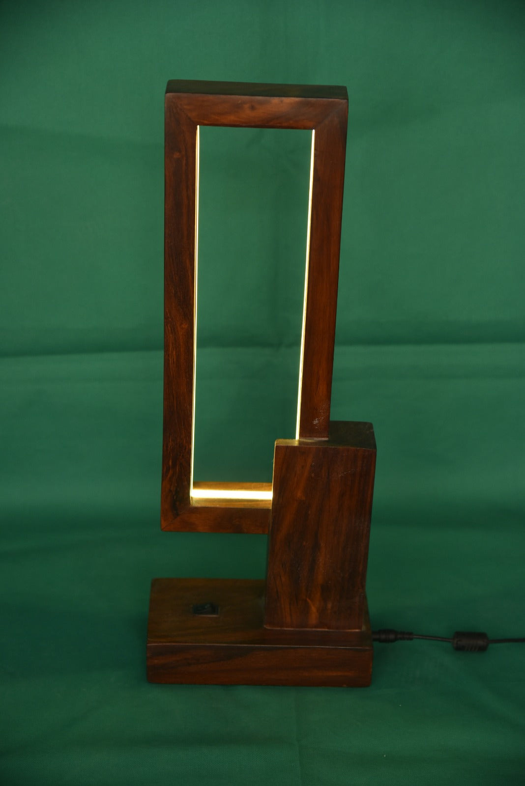 🪔 Modern Rectangle LED Wooden Frame Lamp – Warm Ambient Light for Home & Office Décor