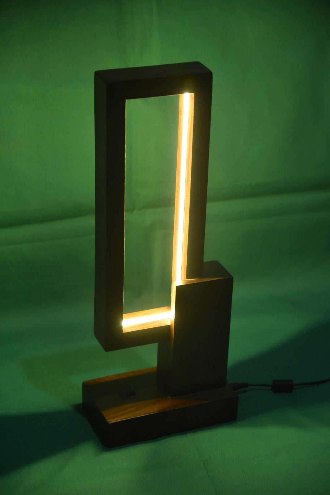 🪔 Modern Rectangle LED Wooden Frame Lamp – Warm Ambient Light for Home & Office Décor