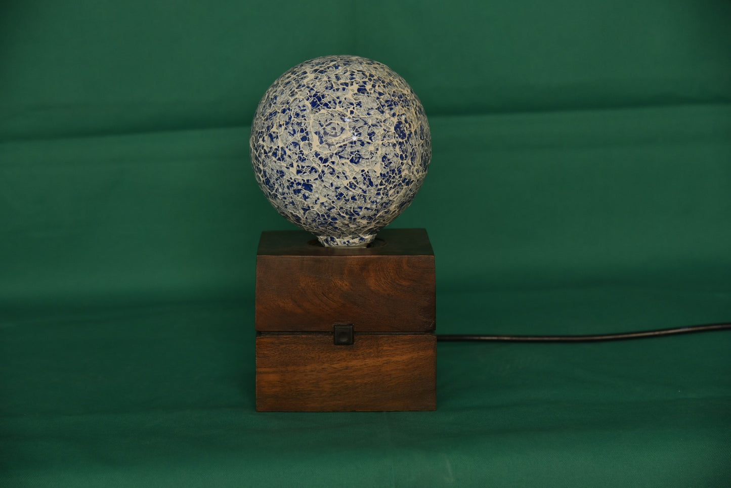 Golden Glow Sphere Lamp on Wooden Base – Elegant Decorative LED Light for Home & Office